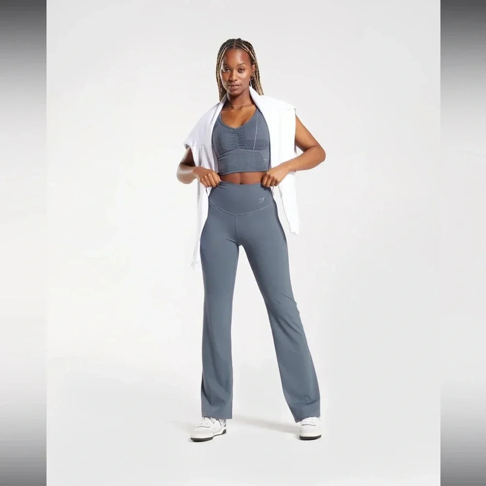 GYMSHARK | Elevate Flared Leggings